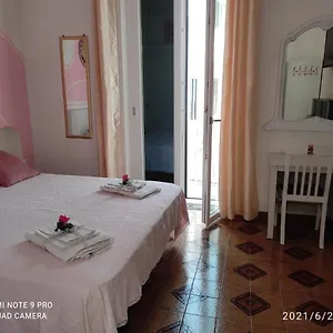 Enza Room's Coast Affittacamere Gasthof